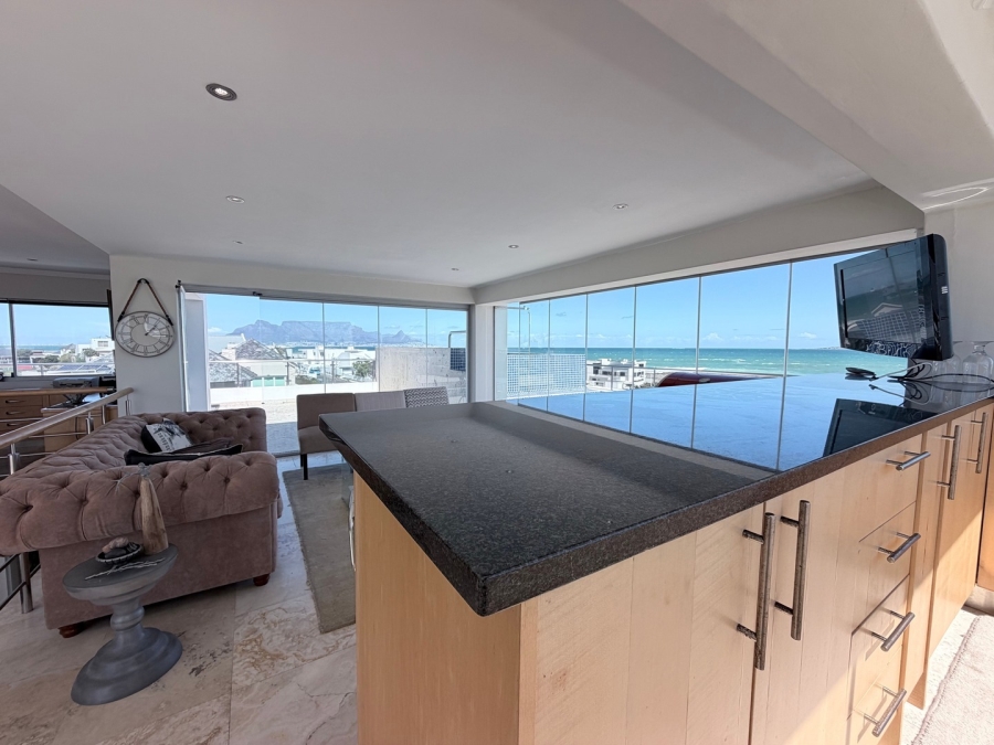 7 Bedroom Property for Sale in Bloubergstrand Western Cape